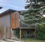 Pristine 3 Bedroom 1 Bathroom Legal Basement Suite