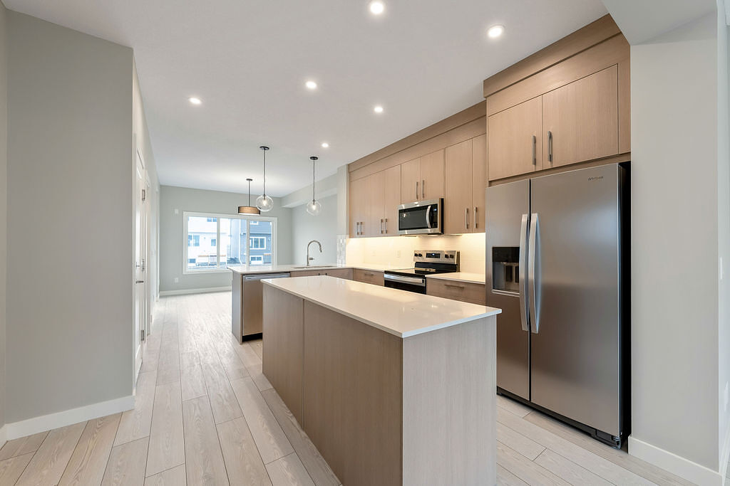 Calgary 3 bedrooms Main Floor for rent. Property photo: 751662-1
