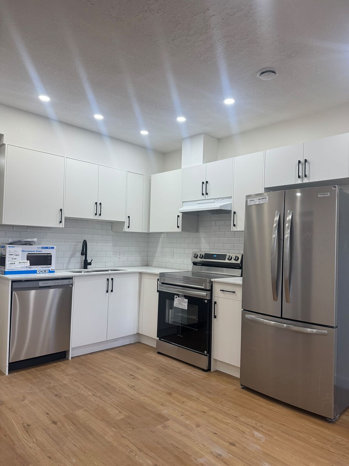 Calgary 2 bedrooms Basement for rent. Property photo: 751912-1