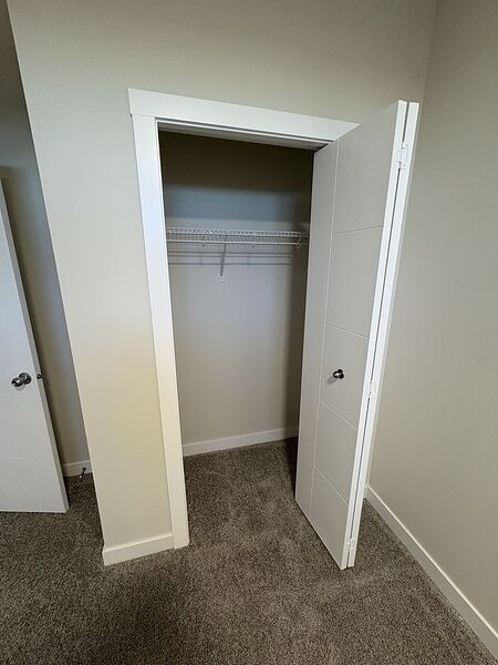 Calgary 2 + Den bedrooms Basement for rent. Property photo: 751931-2