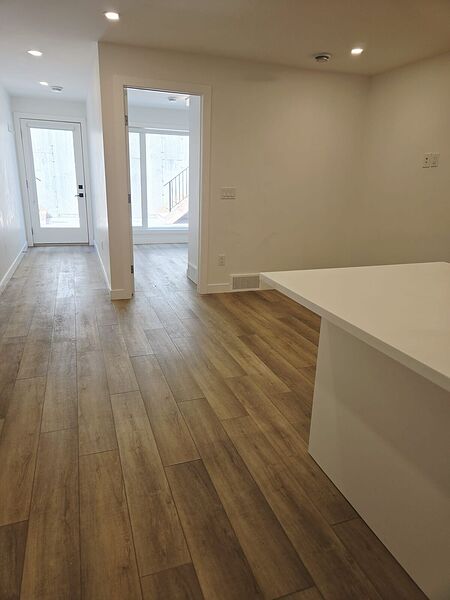 Calgary 1 bedroom Basement for rent. Property photo: 751932-2