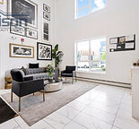 Modern 2-Bed Condo in Esquire Building | University District Living