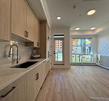 Luxury Open-Concept One-Bedroom Style Condo | Underground Parking Included