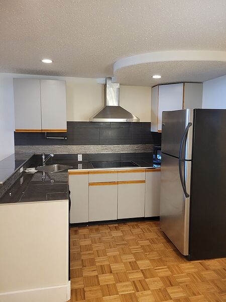 Calgary 2 bedrooms Basement for rent. Property photo: 752043-2