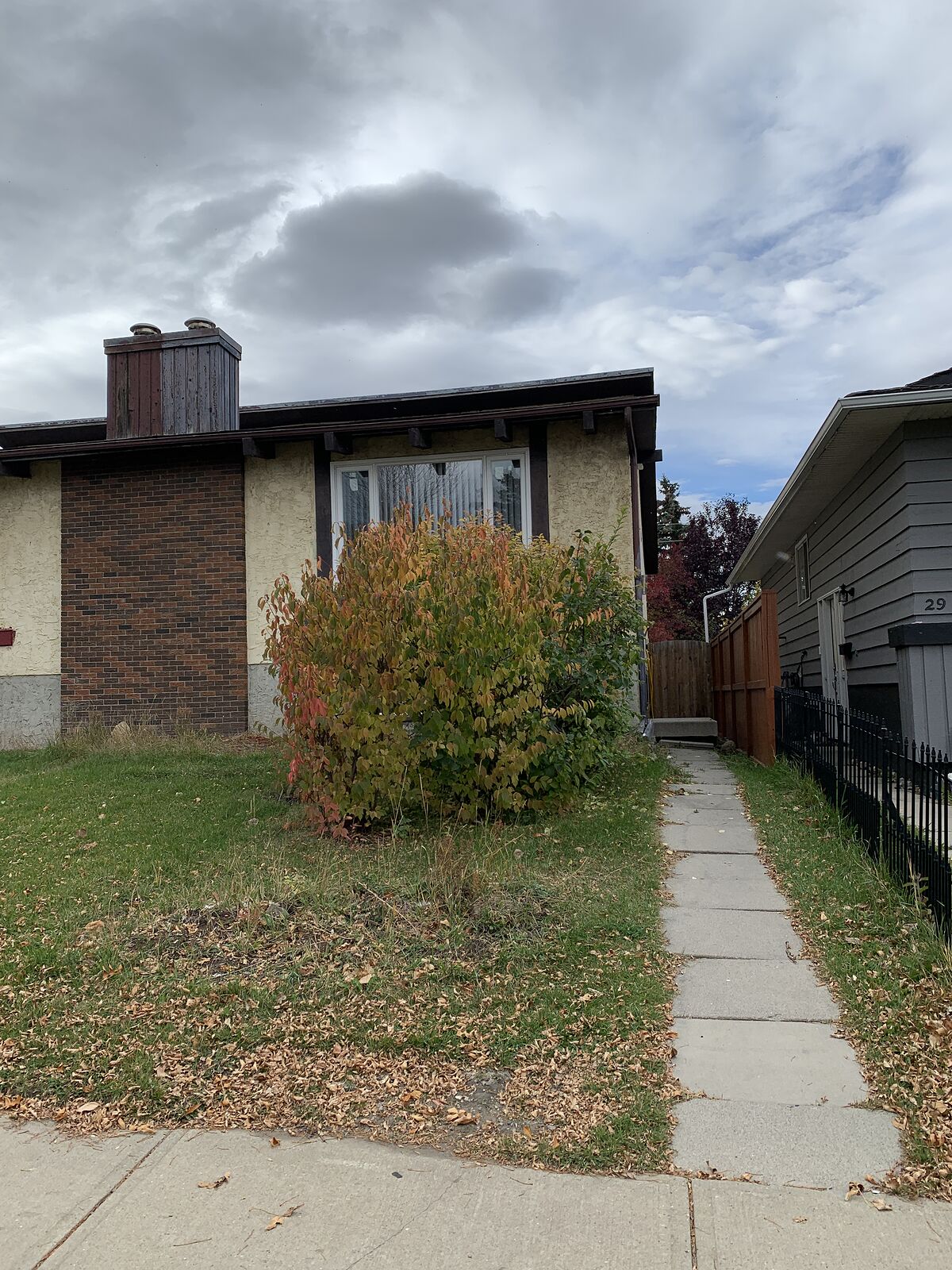 Calgary 2 bedrooms Main Floor for rent. Property photo: 752091-1