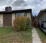 Main Floor Half Duplex 2-Bedroom Suite in Beddington
