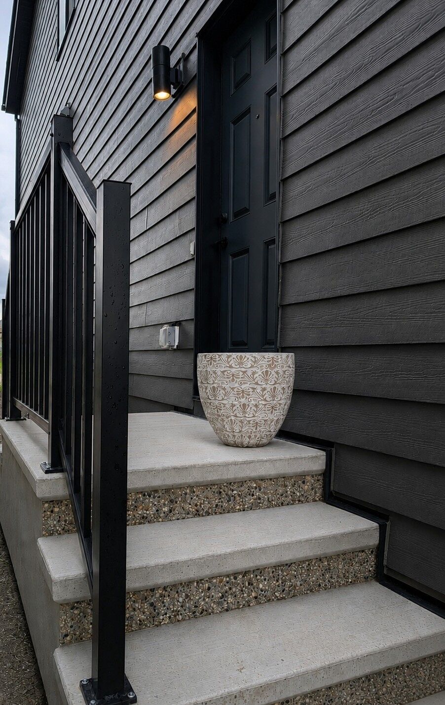 Calgary 2 bedrooms Basement for rent. Property photo: 752107-1