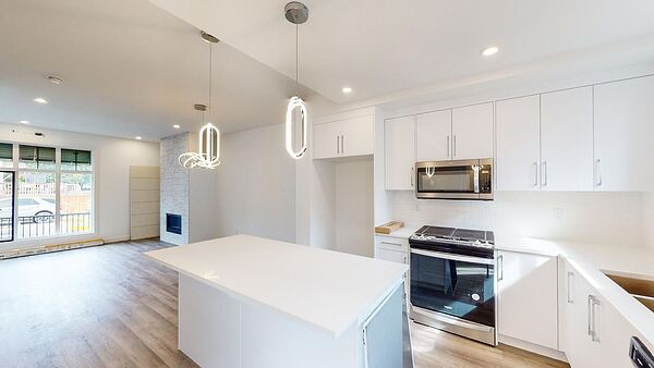 Calgary 3 bedrooms Townhouse for rent. Property photo: 752270-3
