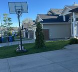 Beautiful 3-bed, bonus room, and front attached double Garage