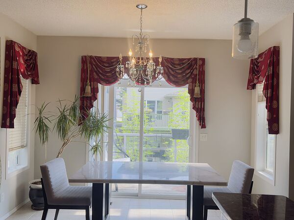 Calgary 3 + Den bedrooms House for rent. Property photo: 752364-2