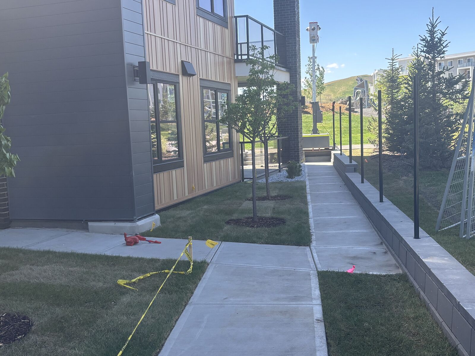 Calgary 2 bedrooms Condo Unit for rent. Property photo: 752401-1