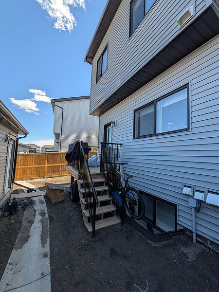 Calgary 3 bedrooms Townhouse for rent. Property photo: 752495-3