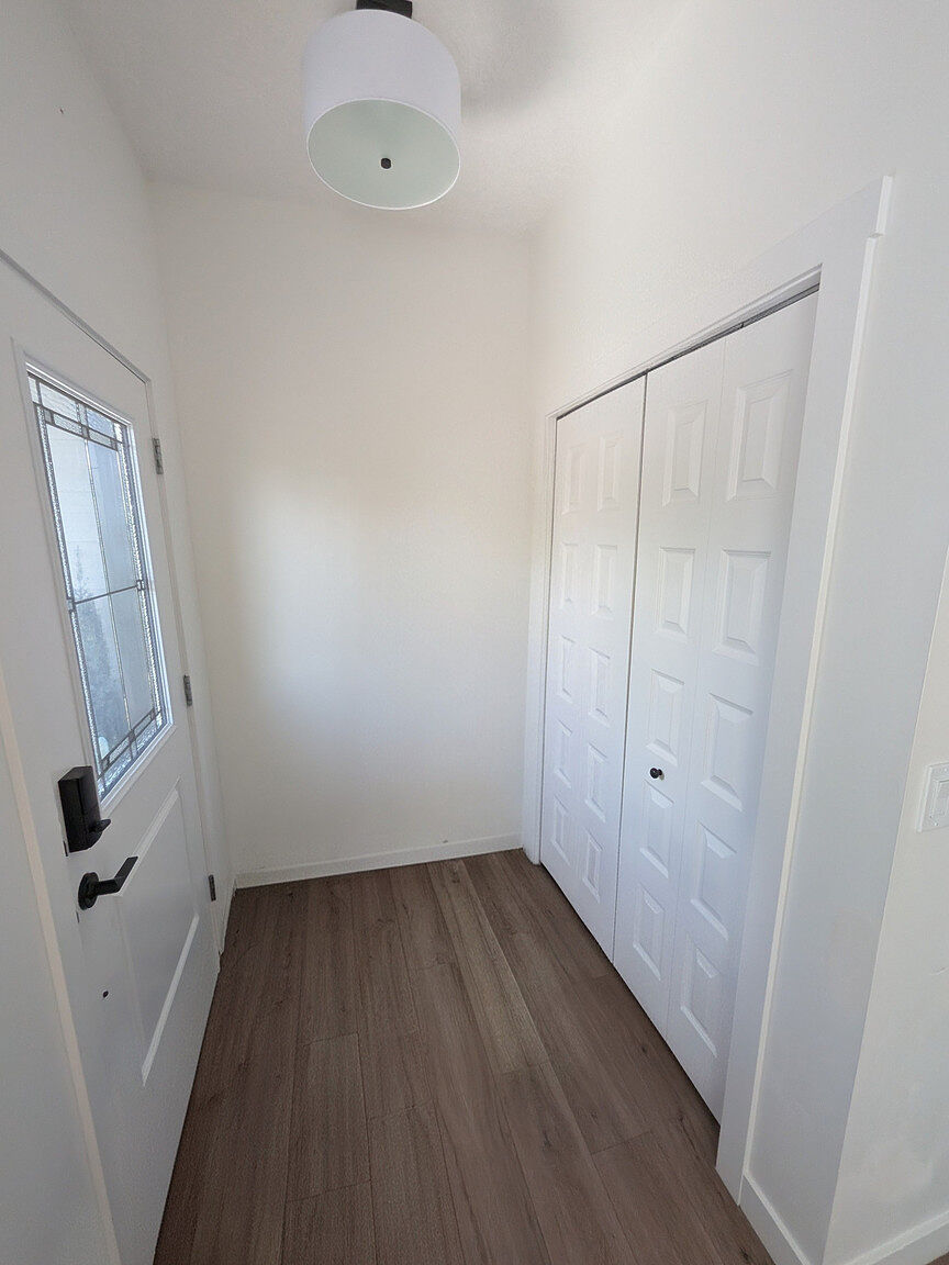 Calgary 3 bedrooms Townhouse for rent. Property photo: 752496-1