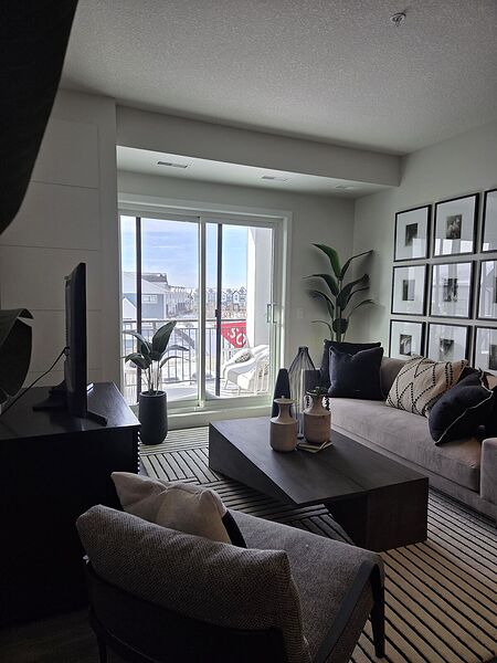 Calgary 1 bedroom Room For Rent for rent. Property photo: 752500-2