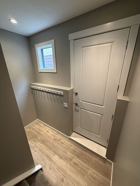 Calgary 2 bedrooms Basement for rent. Property photo: 752573-2
