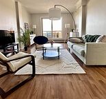 Clean, Spacious Furnished 2BR/2BA by UofC, Med School & Hospitals. Move‑In Ready