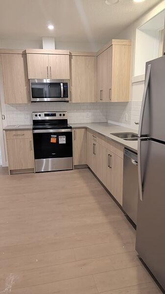 Calgary 2 bedrooms Basement for rent. Property photo: 752743-2