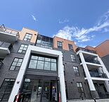 BRAND NEW! 1 Bedroom + Den Condo Unit in University District
