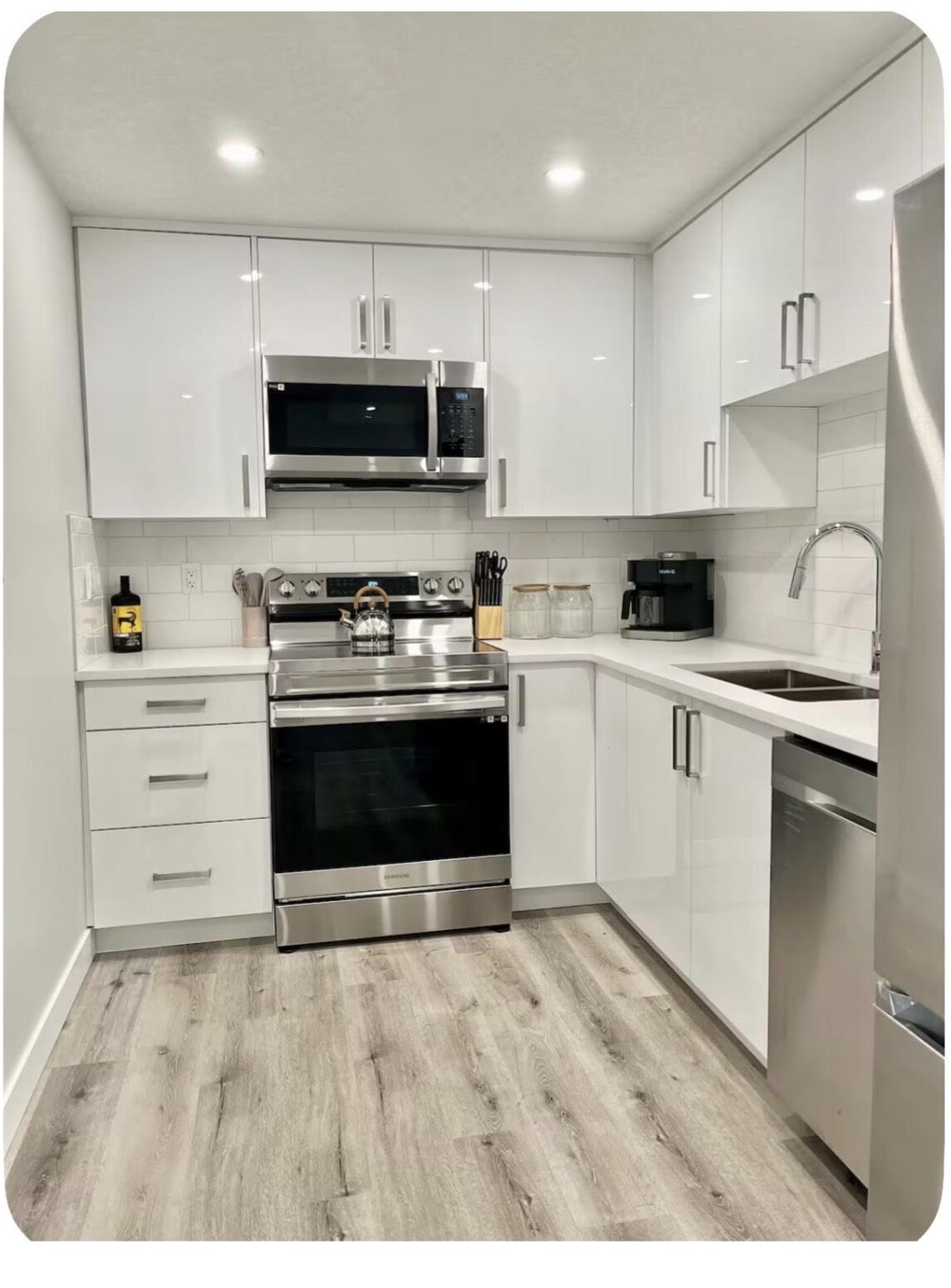Calgary 1 bedroom Basement for rent. Property photo: 752857-1