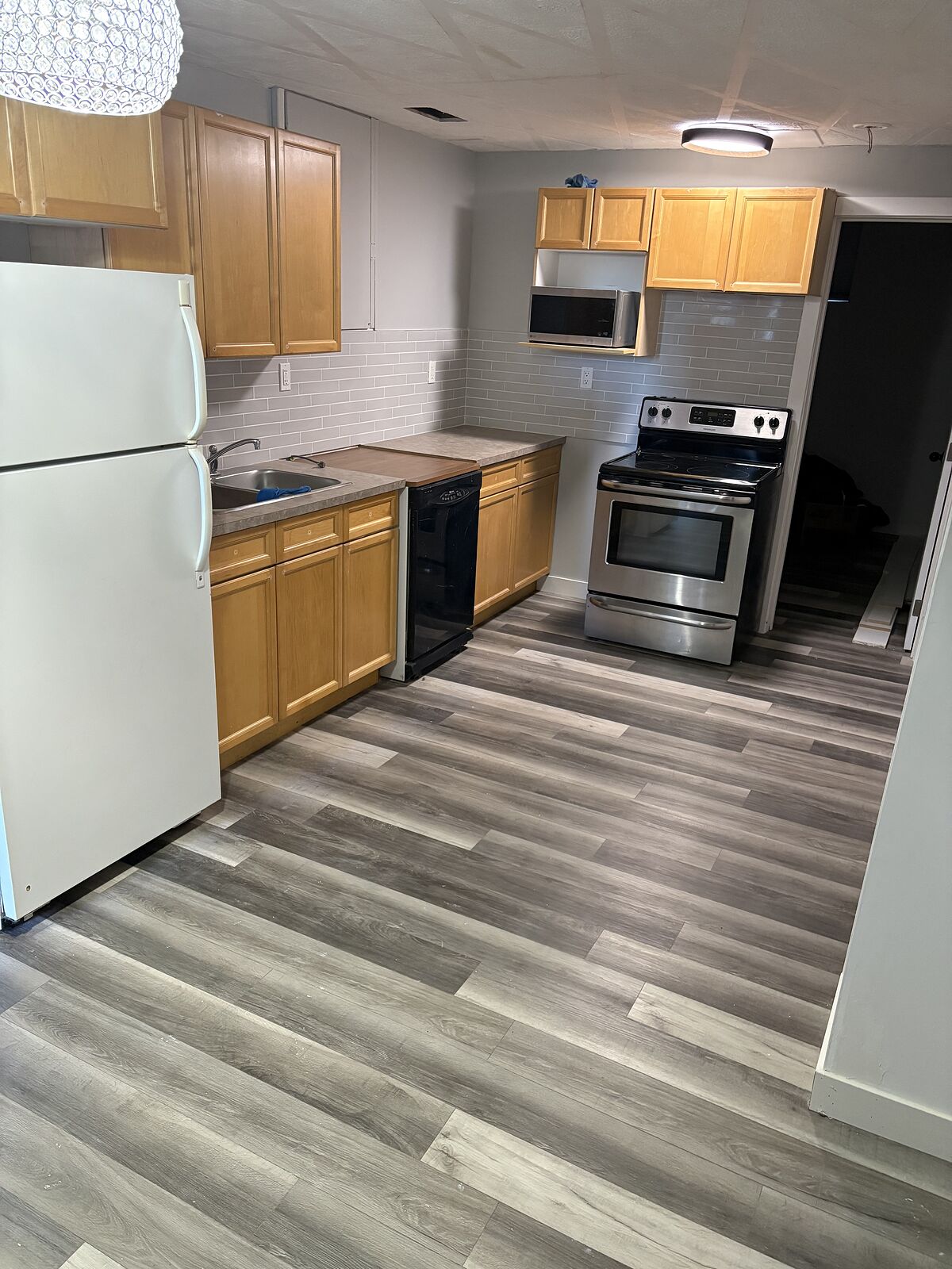 Calgary 2 bedrooms Basement for rent. Property photo: 752874-1