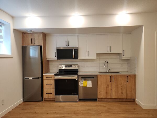 Calgary 1 bedroom Basement for rent. Property photo: 752915-2