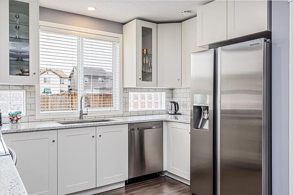 Calgary 3 bedrooms House for rent. Property photo: 752951-3