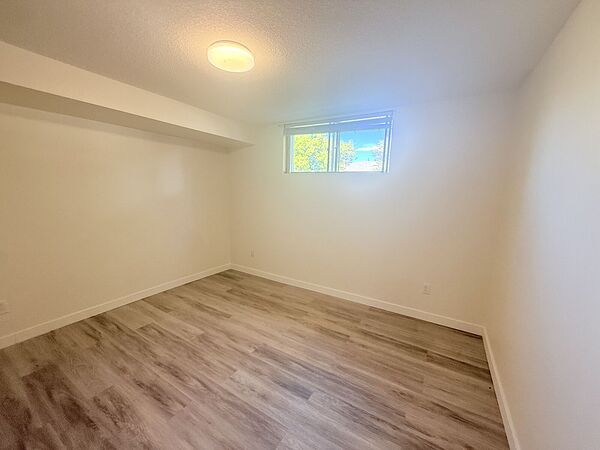 Calgary 2 bedrooms Basement for rent. Property photo: 752953-3