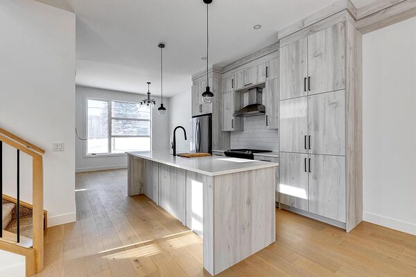 Calgary 4 bedrooms Townhouse for rent. Property photo: 752984-3