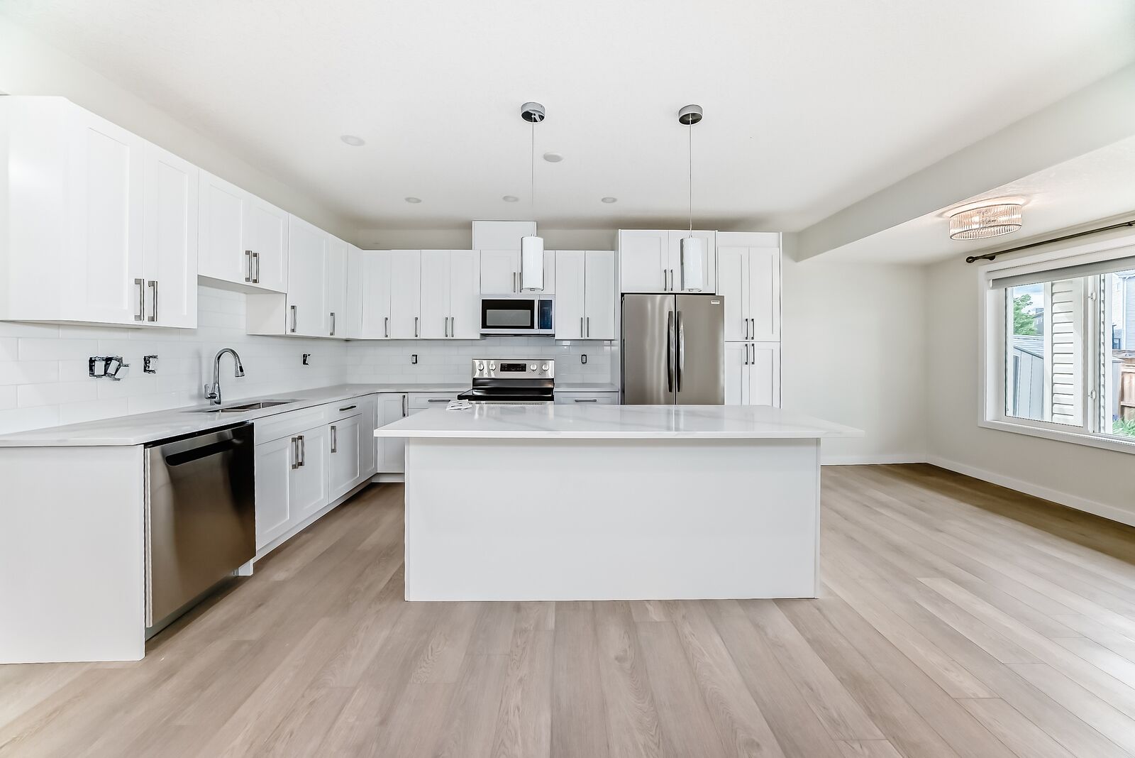 Calgary 2 bedrooms Basement for rent. Property photo: 753020-1