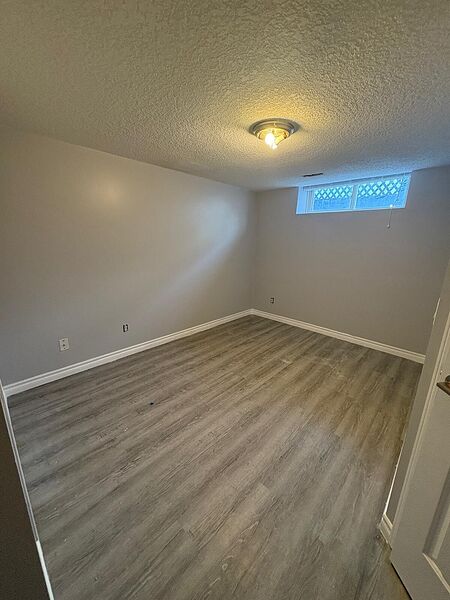 Calgary 2 + Den bedrooms Basement for rent. Property photo: 753055-3