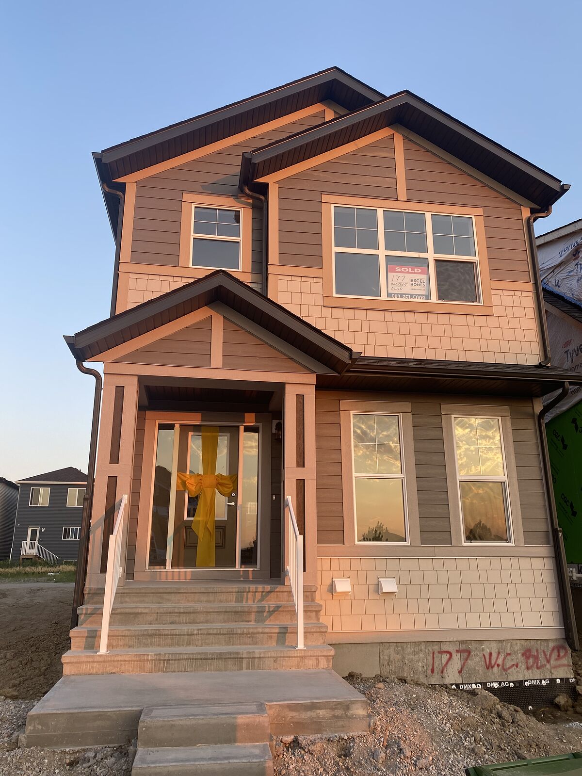 Calgary 3 + Den bedrooms Main Floor for rent. Property photo: 753076-1