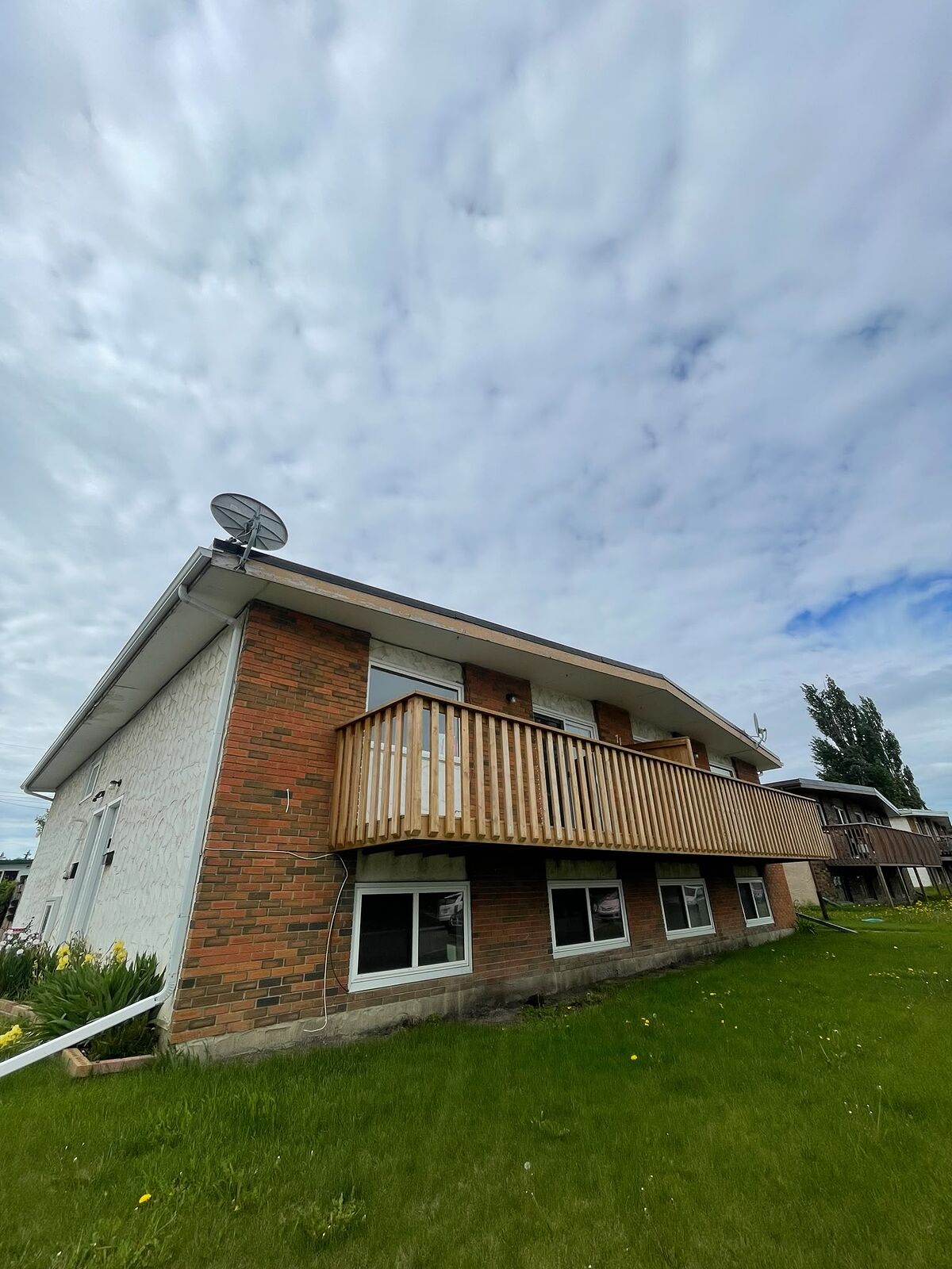 Calgary 3 bedrooms Main Floor for rent. Property photo: 753079-1