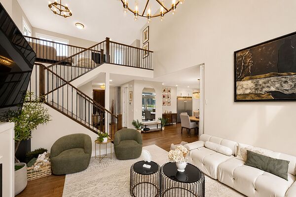 Calgary 5 + Den bedrooms House for rent. Property photo: 753094-2