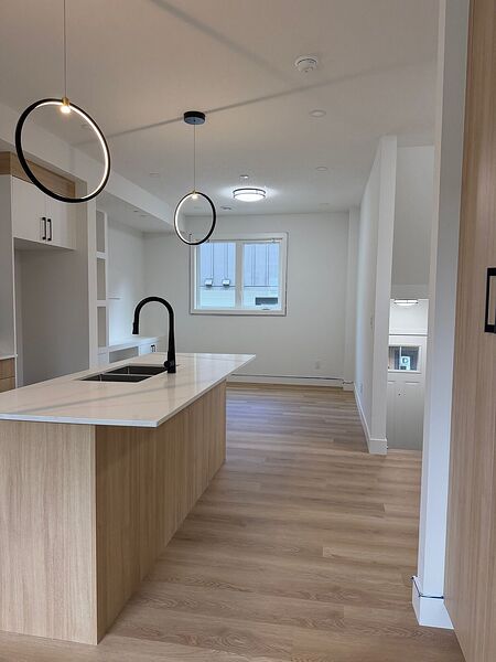Calgary 3 bedrooms Townhouse for rent. Property photo: 753153-2