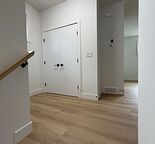 Brand New Upper Suite | 3 Bed 2.5 Bath | Private Entrance | Rosscarrock SW