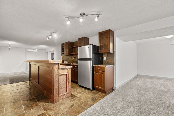 Calgary 1 bedroom Basement for rent. Property photo: 753214-2