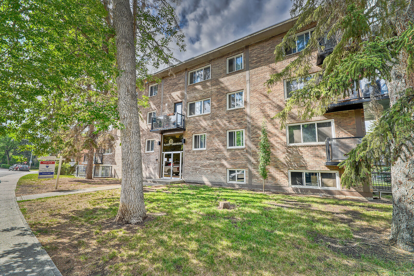 Calgary 1 bedroom Condo Unit for rent. Property photo: 753243-1