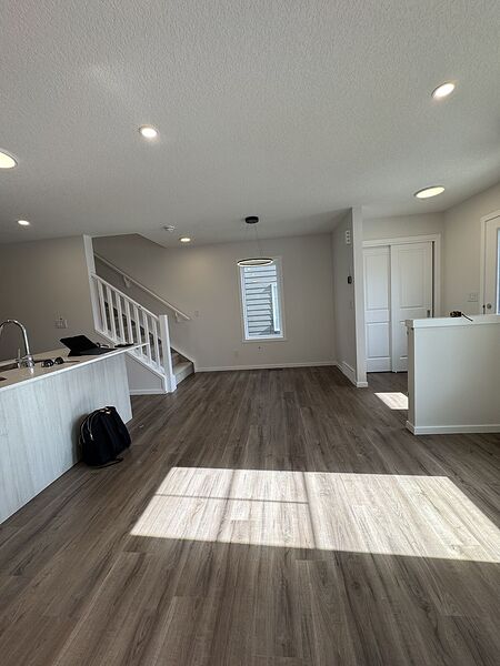 Calgary 3 bedrooms Townhouse for rent. Property photo: 753347-3