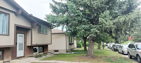 Calgary 3 bedrooms Main Floor for rent. Property photo: 753453-2