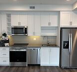 LARGE 2 Bedroom Suite in the BEAUTIFUL University District