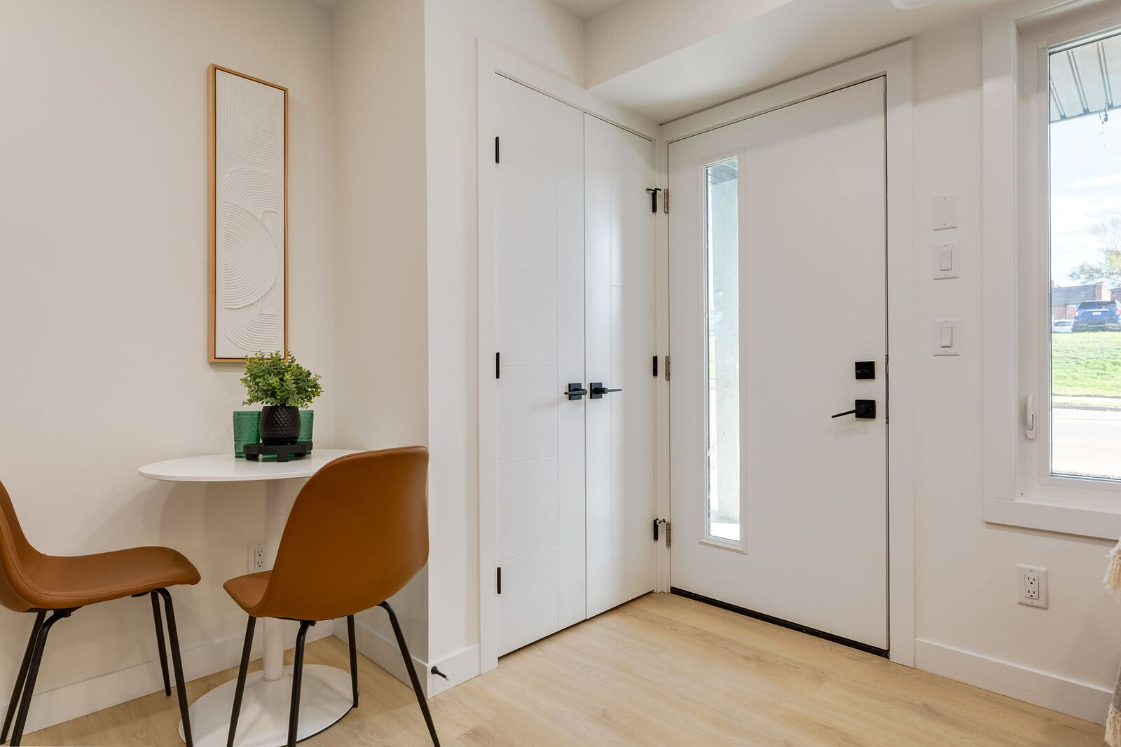 Calgary 1 bedroom Basement for rent. Property photo: 753488-1
