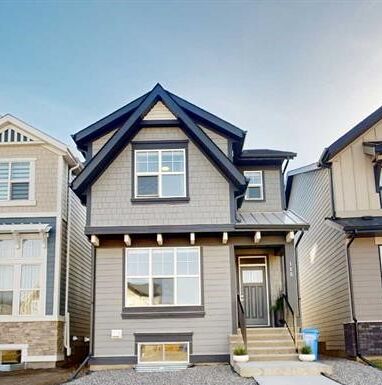 Calgary 3 + Den bedrooms Main Floor for rent. Property photo: 753725-1