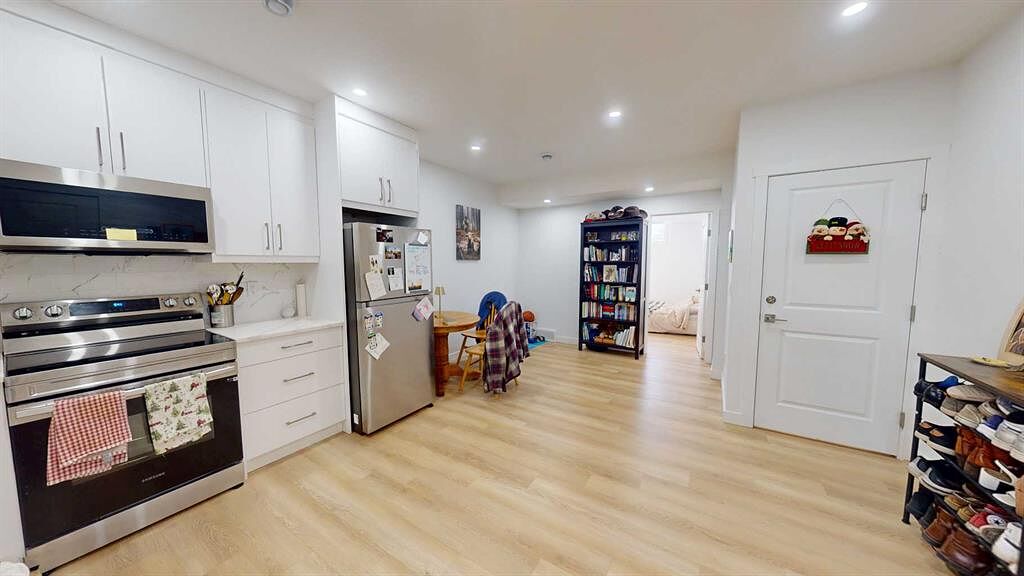 Calgary 2 bedrooms Basement for rent. Property photo: 753744-1