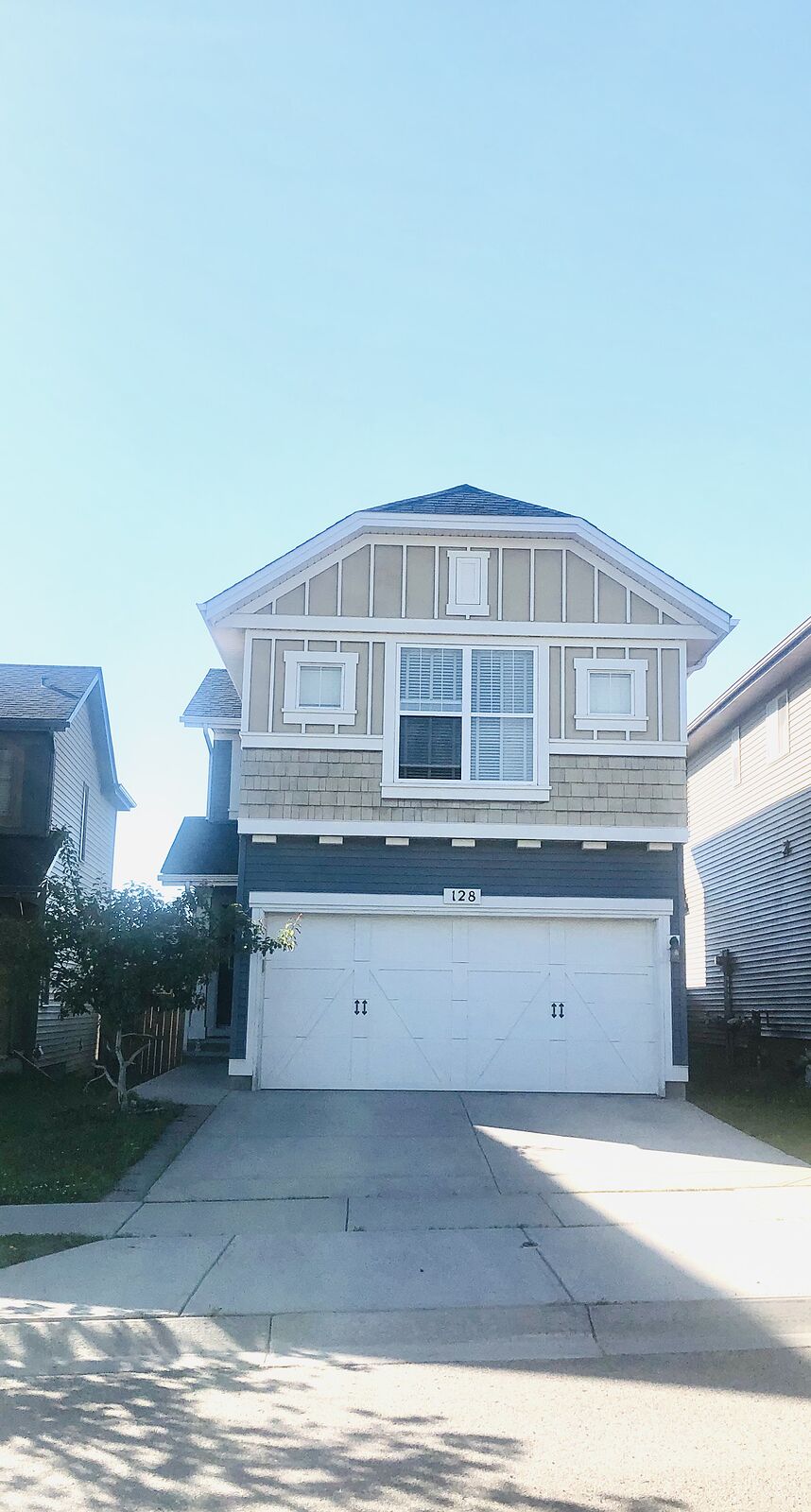 Calgary 3 bedrooms House for rent. Property photo: 753784-1