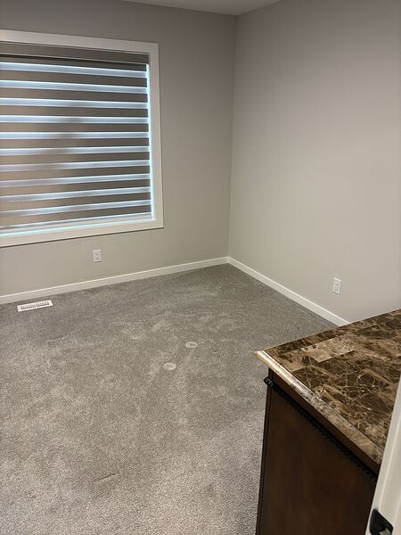 Calgary 4 bedrooms Main Floor for rent. Property photo: 753836-2