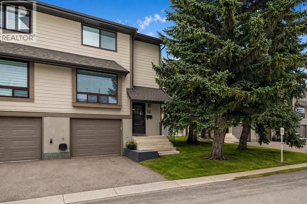 Calgary 2 + Den bedrooms Townhouse for rent. Property photo: 753840-1