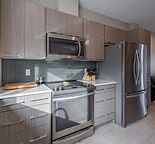Beautiful 2-Bedroom Townhome with Pond/Lake Views in a Prime Walkable Location