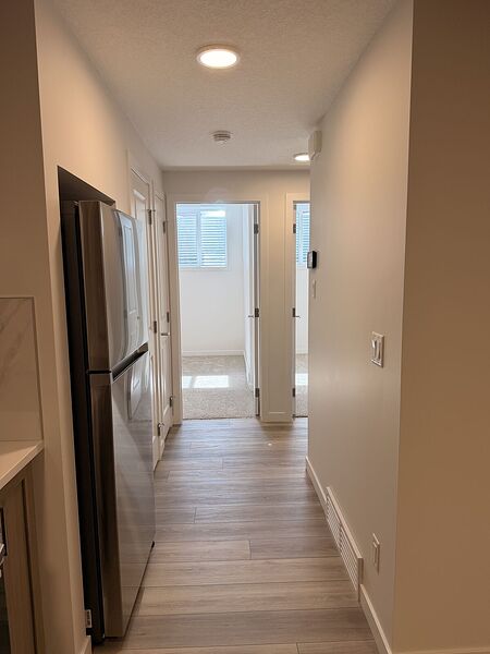 Calgary 2 bedrooms House for rent. Property photo: 753884-3
