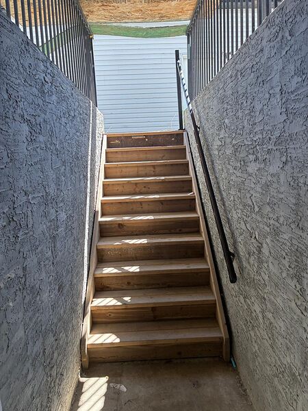Calgary 2 bedrooms Basement for rent. Property photo: 753927-2