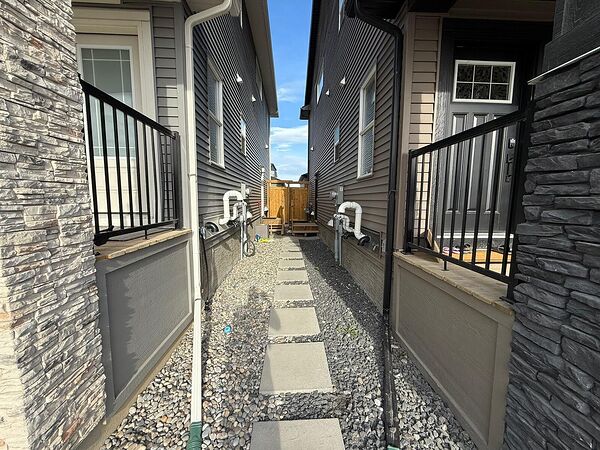 Calgary 1 bedroom Basement for rent. Property photo: 753971-2